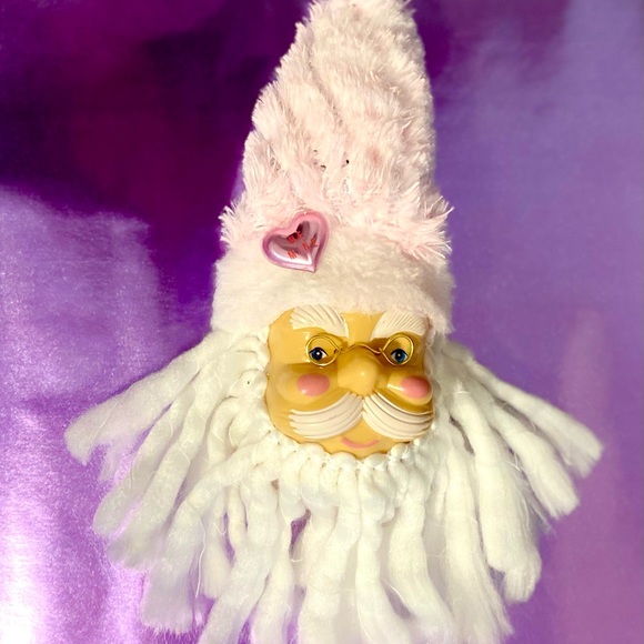 Handmade pastel Valentine Santa - Picture 6 of 6